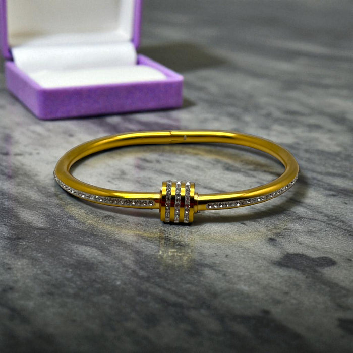 diamond_bracelet_gold