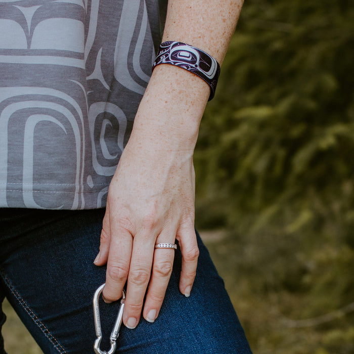 Octopus 1 inch Wristband, artwork by Haida Artist Ernest Swanson indigenous art gift by Ernest Swanson Canada