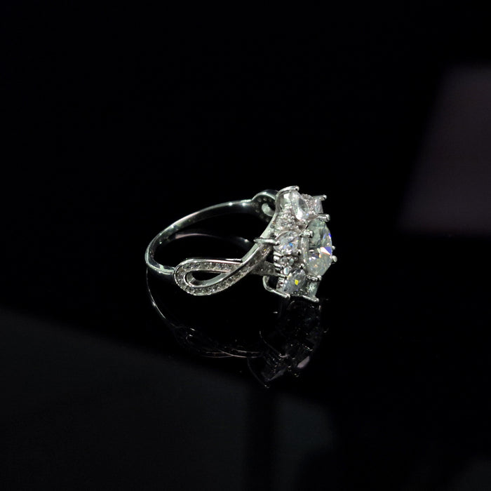 S925 Intertwined Moissanite Diamond Ring - Prong Set