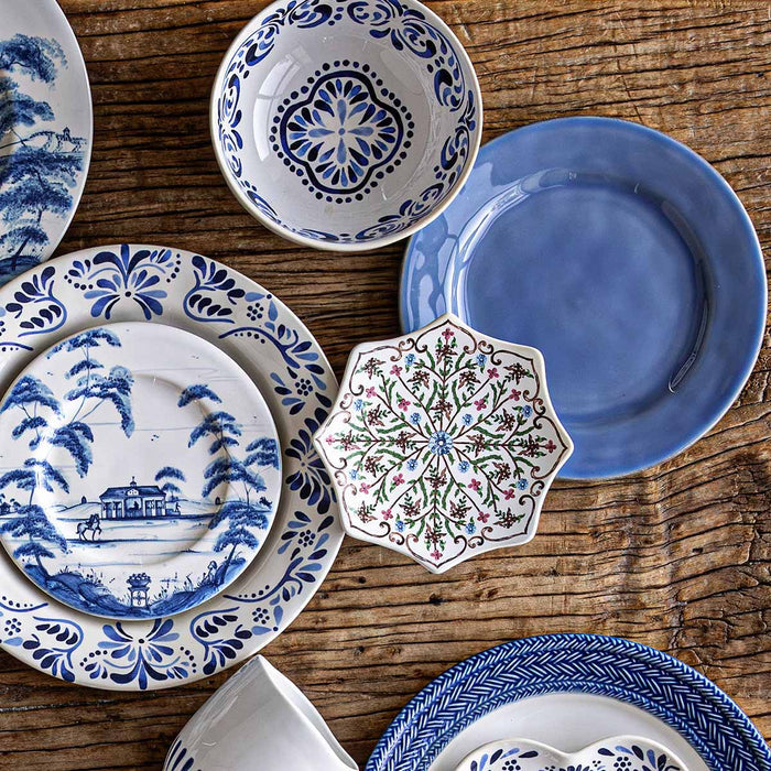 Villa Seville Scalloped Side/Cocktail Plate - Chambray